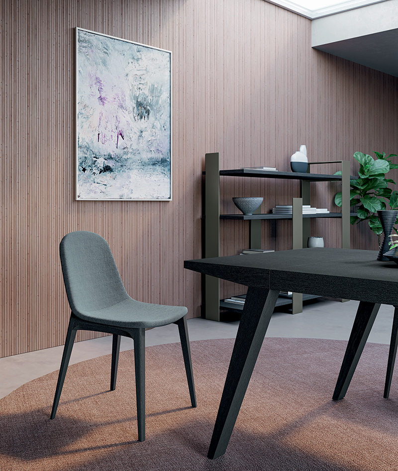 Hull chair and Flap table | Dallagnese